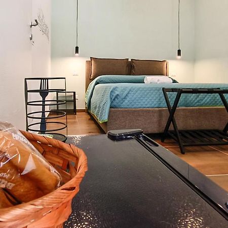 Casa Calu Castel Sant'Elmo Bed and Breakfast Napels Buitenkant foto